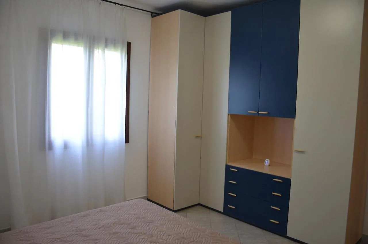 Via Genova Apartment San Teodoro